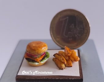 Dollhouse miniature hamburger with potato wedges in 1 inch scale