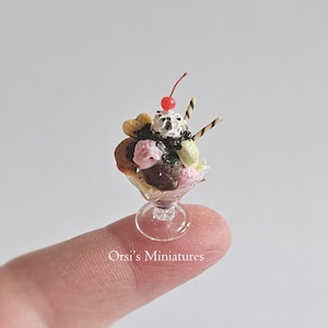Dollhouse miniature Big ice cream sundae in 1 inch scale