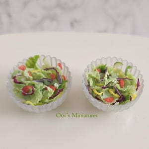 Dollhouse miniature big bowl of salad in 1 inch scale