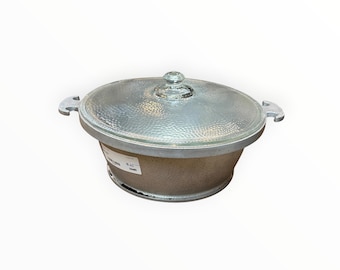 Guardian Service Hammered Aluminum Dutch Oven