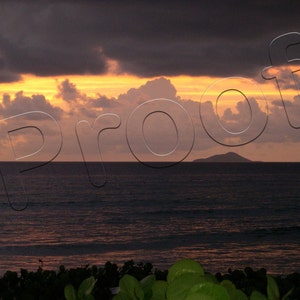 St. Croix, USVI 2005 - zonsopgang met uitzicht op Buck eiland (2 beelden opgenomen)