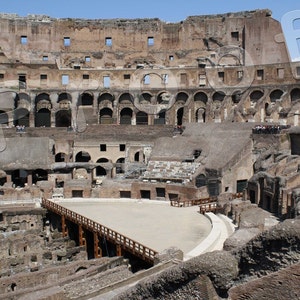 Roma, Italien 2009 - Interieur des Kolosseums