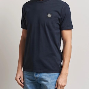 Camiseta Stone Island (Azul marino oscuro)
