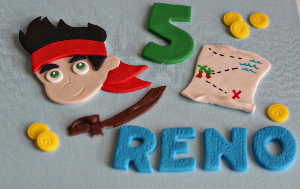 Fondant Pirate Epee Carte Au Tresor Et Pieces De Monnaie Etsy
