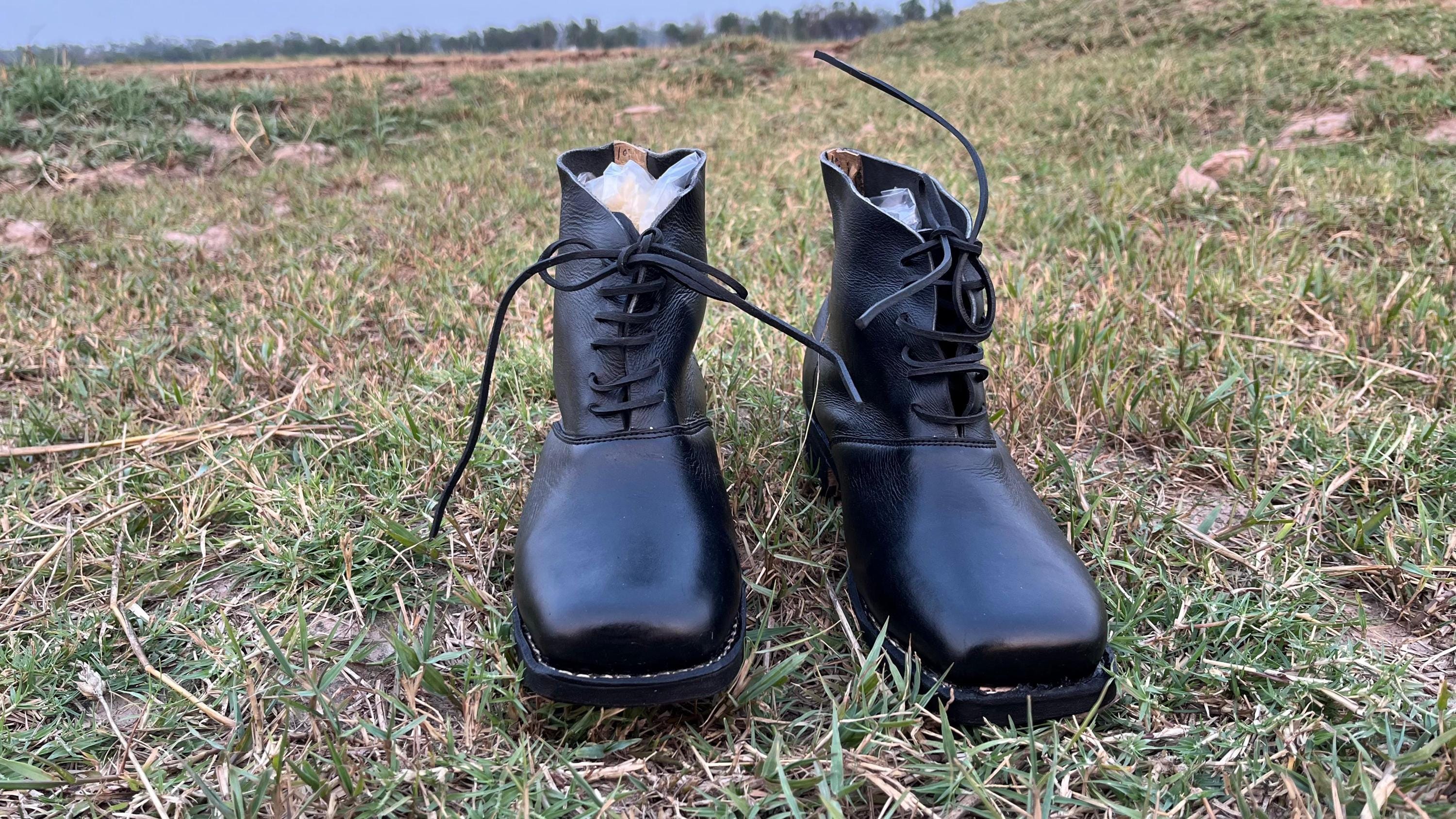 Civil War Mens Shoe - Etsy
