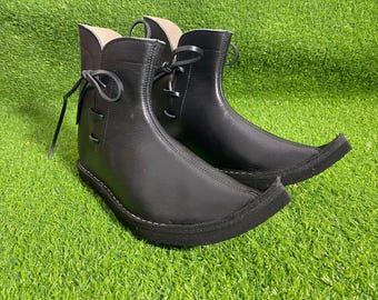 Handmade Leather Poulaines Shoes, Curled Toe Fantasy Boots, Gothic LARP Cosplay Footwear
