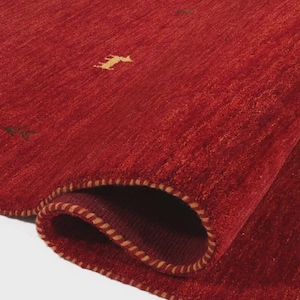Handwoven Red Wool Gabbeh Rug: Bohemian Hand-Knotted Carpet