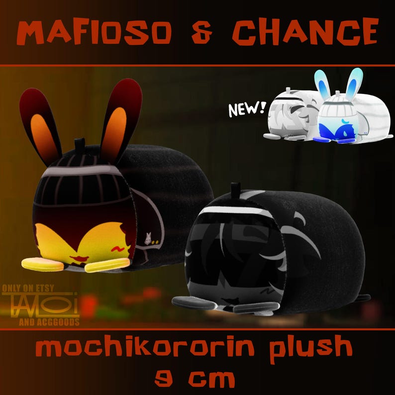 Pode incluir: Uma cole&ccedil;&atilde;o de peluches com um design de coelho, com detalhes em preto, castanho e amarelo. Os textos "MAFIOSO & CHANCE" e "mochikororin plush" s&atilde;o exibidos. Os peluches medem aproximadamente 9 cm.