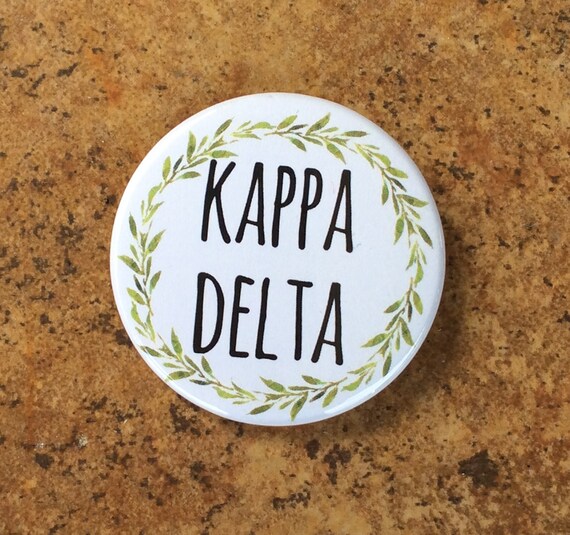 Kappa Delta Button with Green Wreath