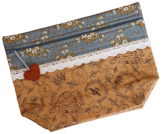 Lil' Big Bottom Sketched Bees Cross Stitch Bag RTS