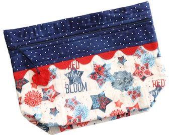 Bolsa Lil' Big Bottom vermelha, branca e florida com ponto cruz