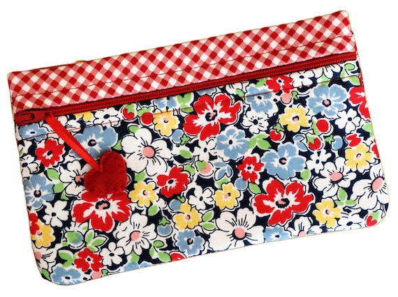 Side Kick Flowers and Gingham