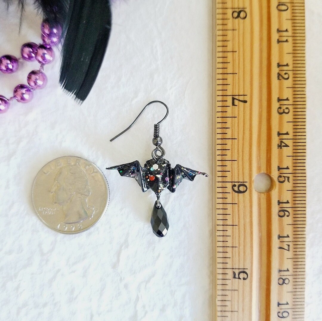 Gothic Bat Earrings For Women - Halloween Crystal Cameo Dangle Earrings Witch Jewelry