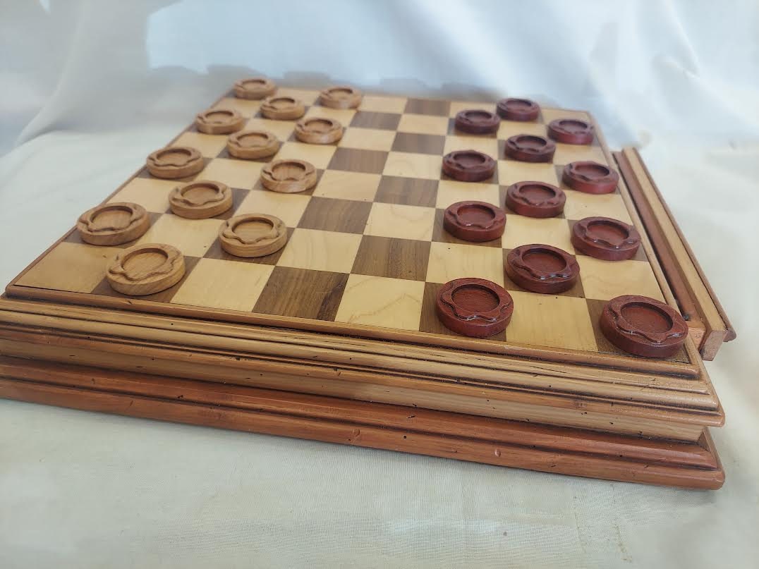 12 Checkerboard with checkers in drawer overall - Etsy België