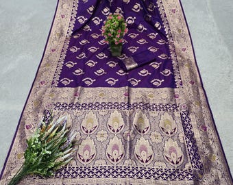 Sari en soie banarasi violet : sari luxueux fabriqué à la main, tenue pour les mariages