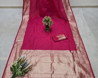 Pink Gala Silk Saree: Zari Pallu met kwastjes, bruiloftssari