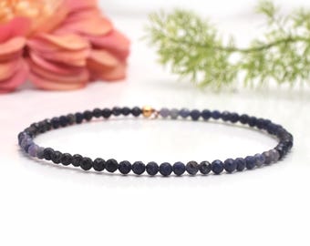 Shaded Sapphire Stretch Bracelet, Faceted Cornflower Blue Beaded Gemstone Jewelry, September Birthstone Elastic Bracelet