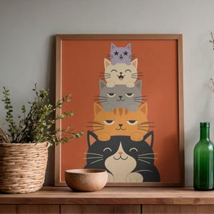 Retro Stacked Cats Matte Vertikales Poster | Mid Century moderne Katzen Illustration | Vintage Terrakotta Wand Kunst | Niedliche Kinderzimmer Kinderzimmer Dekor