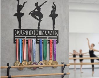 Targa in metallo personalizzata con nome di ballerina, decorazione murale personalizzata per la cameretta di una bambina, elegante regalo a tema danza per lei.