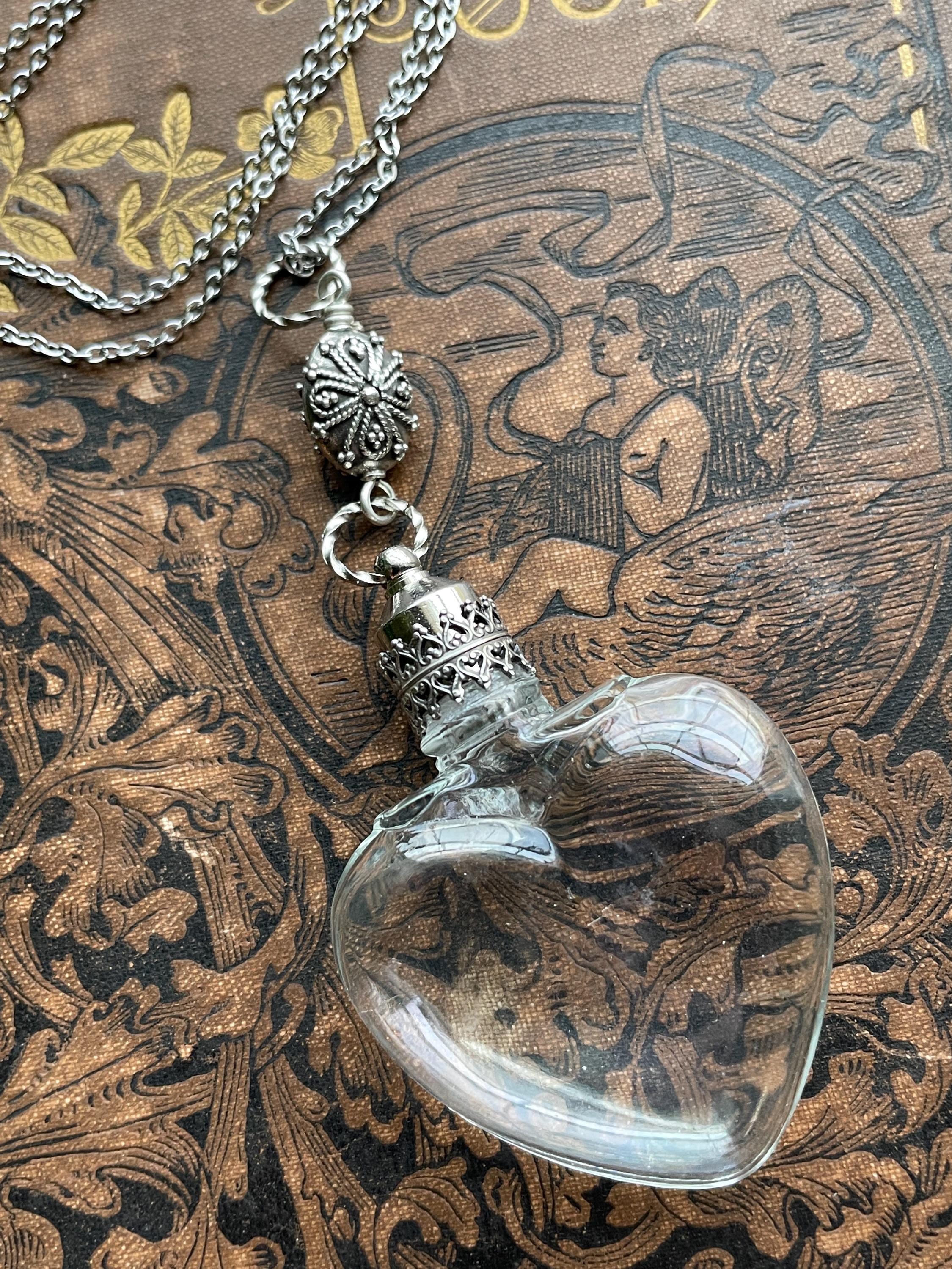 アクセサリー 70s80s deadstock perfume bottle necklace Vintage Glass Heart Perfume Bottle Necklace With Sterling