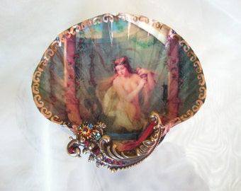 Decoupaged Shell Jewelry Dish Sirens Mermaids Vintage Bath Large Shell Jewelry Dish