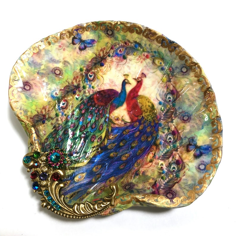 Decoupaged Shell Jewelry DishPeacock Large Shell Jewelry Dish, Ring Dish, Decoupaged Dish image 1