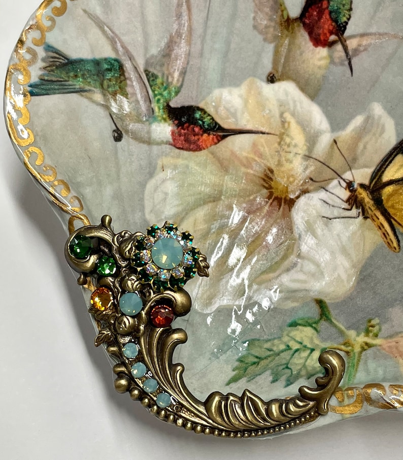 Decoupaged Humming Bird and Butterfly Shell Jewelry - Etsy