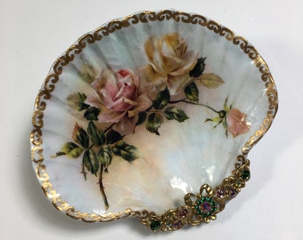 Decoupaged Shell Jewelry DishJewelry Dish,  Ring Dish, Shell Jewelry Dish, Rose Dish