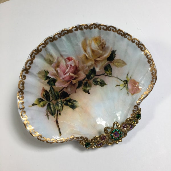 Decoupaged Shell Jewelry DishJewelry Dish,  Ring Dish, Shell Jewelry Dish, Rose Dish