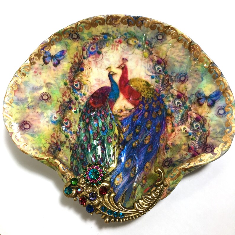 Decoupaged Shell Jewelry DishPeacock Large Shell Jewelry Dish, Ring Dish, Decoupaged Dish image 4