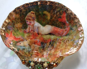 Decoupaged Shell Jewelry DishRing Dish, Watercolor Little Mermaid Shell Medium Jewelry Dish Trinket Dish decoupaged shell, by rtistmary