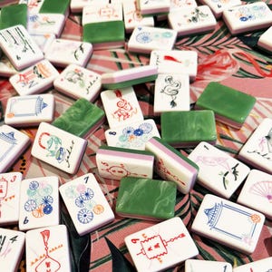 Handmade Jade American Mahjong Set 160 pc – Hand Painted Acrylic Tiles – Family Collection Premium Gift