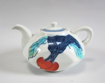 Vintage MINI Teapot Ceramic ARITA Japanese Tea Pot RADISH 10oz