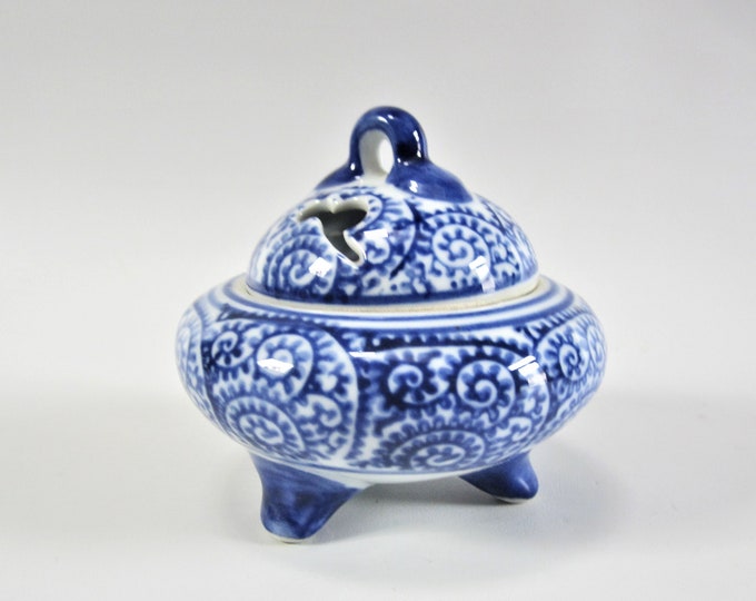 Vintage Japanese Incense Burner KORO Imari Ware Tako Karakusa Etsy