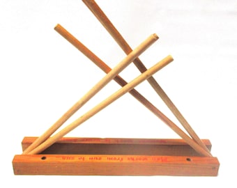 Vintage Wood Rack SWING SWIVEL Rack 6-ramienny stojak do suszenia Ramiona o długości 13 cali, zamknięte w kompaktowej obudowie, gdy nie są używane