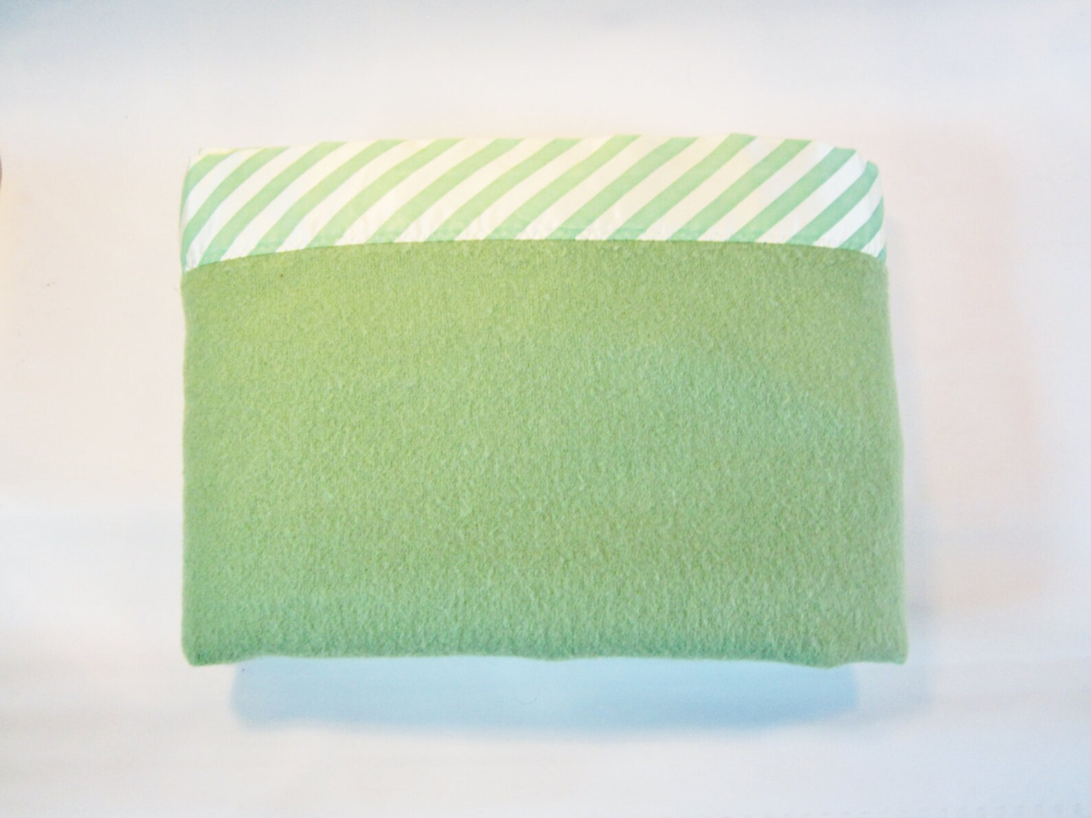 Vintage Wool Blanket SPEARMINT With STRIPED Satin Trim Etsy