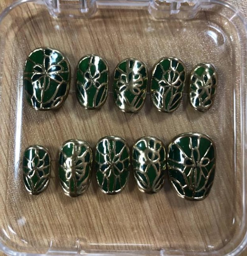 Emerald Green Art Nouveau Press On Nails Gold Outline Luxury Vintage Almond Fake Nails Stained Glass Nail Art Set image 2