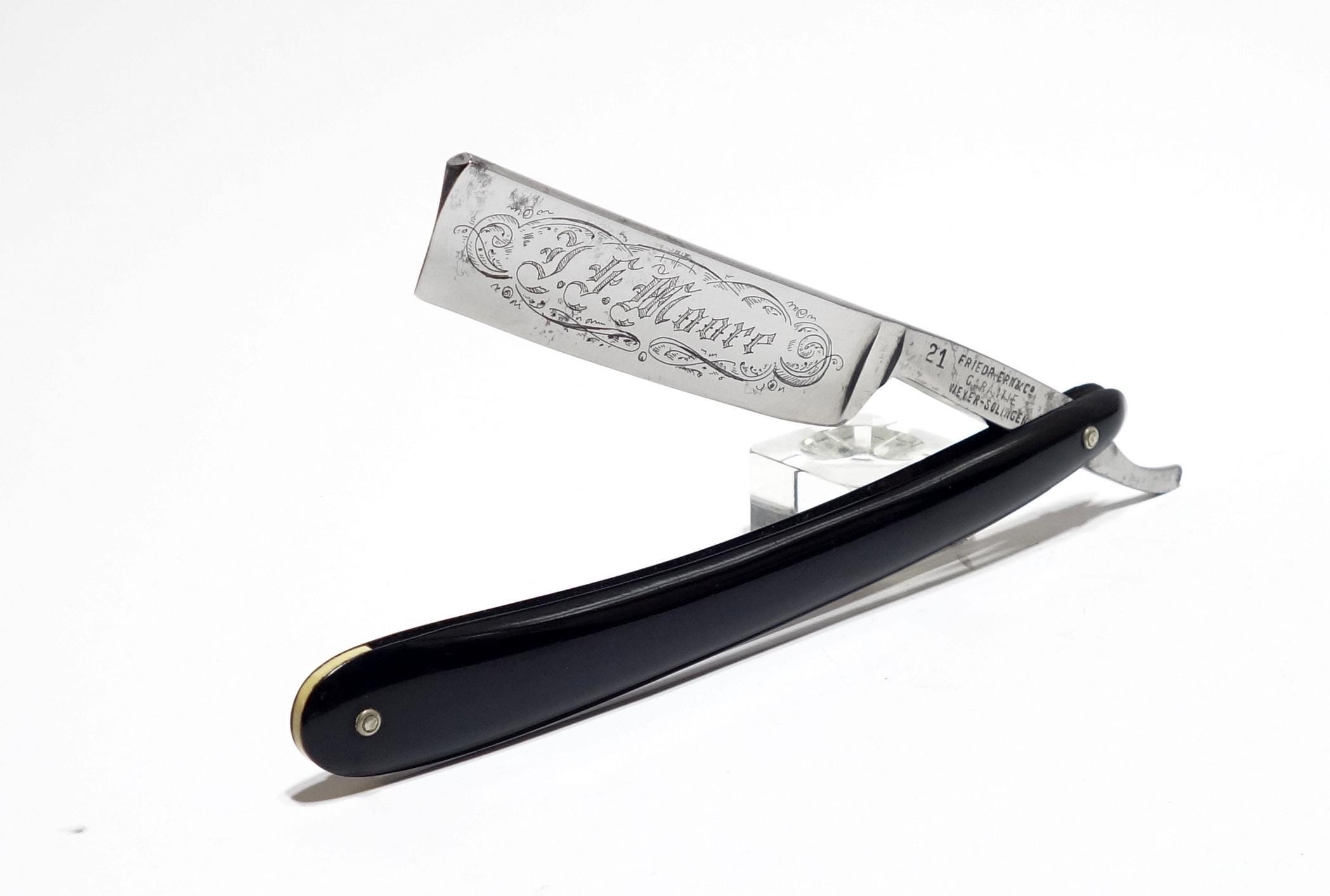 西洋剃刀　solingen BREIDORA Breidora Stainless - Near Pristine 13/16 Full Hollow Blade