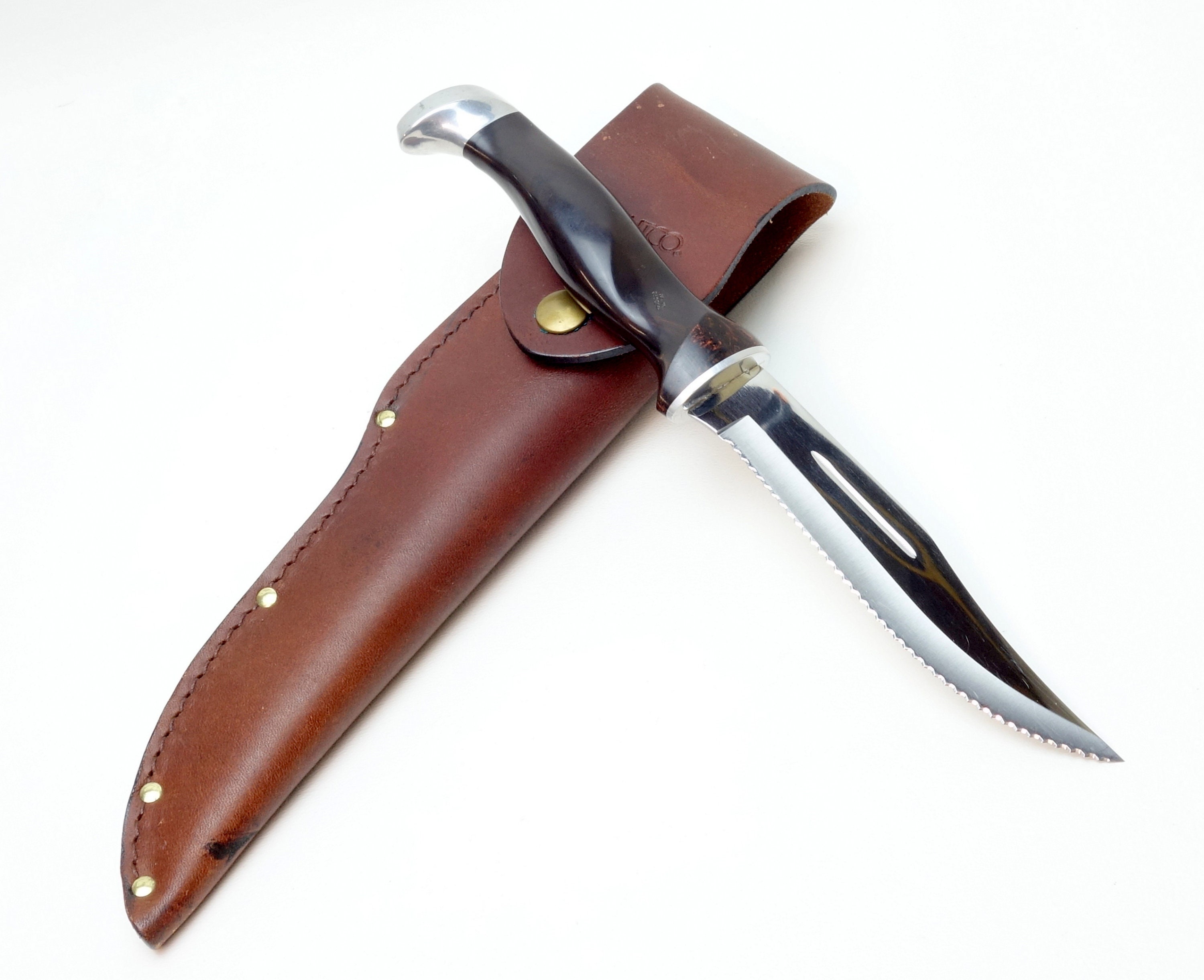 Cutco Model 1769 Hunting Knife with Leather Sheath  