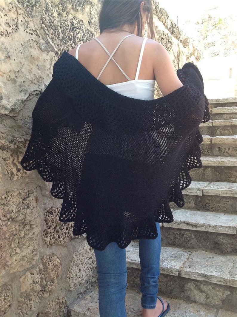 black knitted shawl