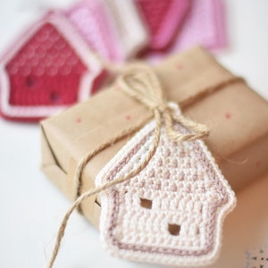 PATTERN Gingerbread house ornament crochet pattern, Christmas ornaments, home decorations, crochet ornaments, gift wrapping, DIY image 10