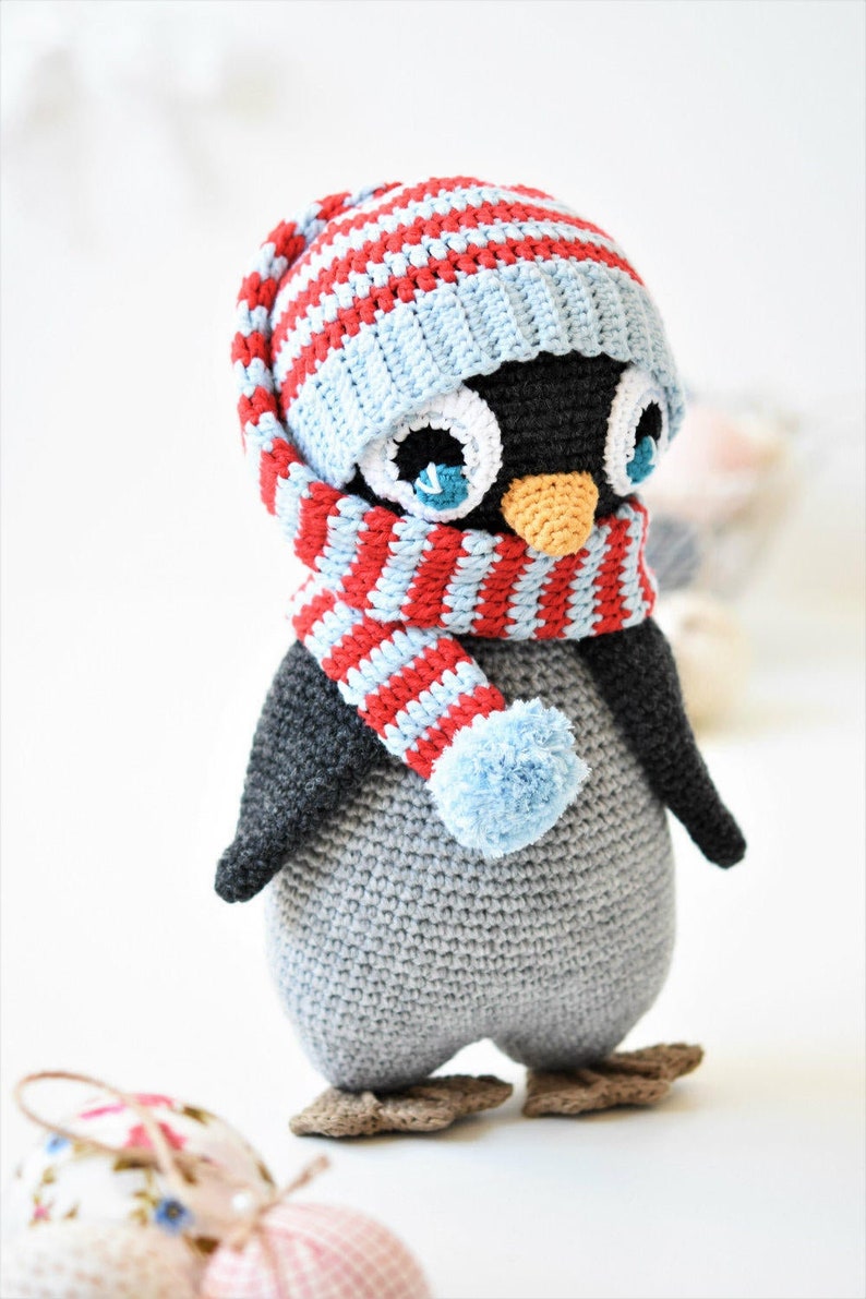 PATTERN Pompom hat penguin amigurumi pattern, crochet pattern, penguin pattern, DIY, 5 languages image 2