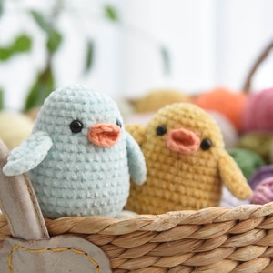 Little Chick in an Egg Shell Amigurumi Pattern Crochet Easter Decoration Tutorial Bird Toy image 6