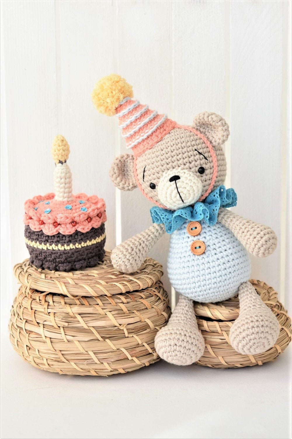 36 Crochet Birthday Gifts with Angels, Gnomes, Bouquets, and Keychains 6 Amigurumi Birthday Bear Crochet