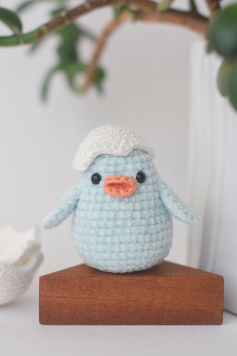 Little Chick in an Egg Shell Amigurumi Pattern Crochet Easter Decoration Tutorial Bird Toy image 7