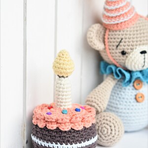 Amigurumi bear pattern Birthday bear and yummy cake crochet pattern, pdf tutorial, lilleliis design, DIY image 9