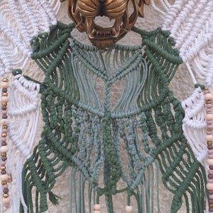 macrame wall hanging