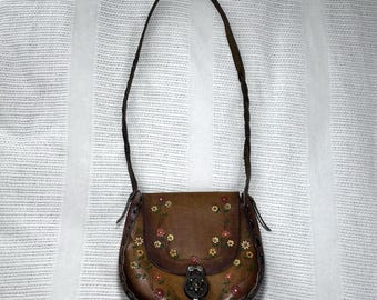 Bolso de mano vintage de cuero repujado con cordones, bolso de hombro estilo boho años 60 y 70, hippie, con estampado floral.
