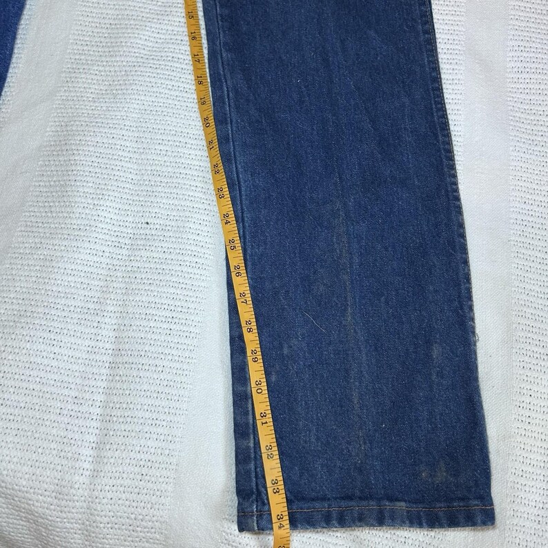 Pantalones vaqueros Wrangler de corte vaquero vintage para hombre, talla 36x36, fabricados en EE. UU. imagen 2