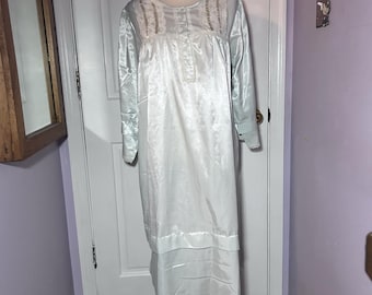 Camisón largo verde espuma de mar Oscar de la Renta Pink Label para mujer, talla L